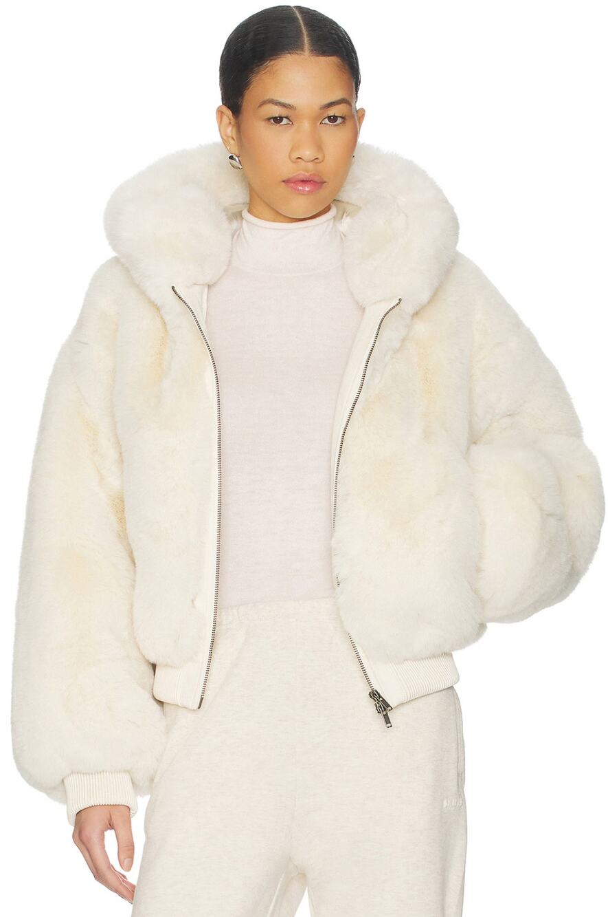 NWT Skims Faux Fur Zip Up Jacket in Egret Size Medium